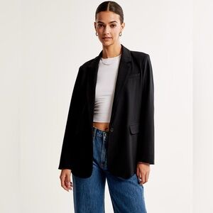 NWT Abercrombie & Fitch Lightweight Women’s Suiting Blazer Size XXS Black